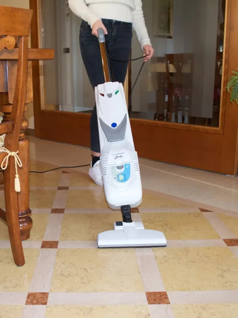 Lindhaus Linda HEPA Eco 7 in use